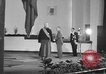 Immagine di Presidente e Madame Chiang Kai Shek Cina, 1948, secondo 46 filmato di repertorio 65675072370