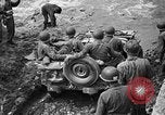 Standbild Deutschland Infanterie Monte Cassino Italien, 1944, aus Sekunde 35 historischem Filmmaterial Videoclip 65675072378