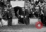 Immagine di Esercito Marina versus baseball a Anglo American Baseball League Londra Inghilterra Regno Unito, 1917, secondo 14 filmato di repertorio 65675072434