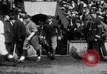 Immagine di Esercito Marina versus baseball a Anglo American Baseball League Londra Inghilterra Regno Unito, 1917, secondo 36 filmato di repertorio 65675072434