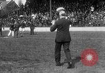 Immagine di Esercito Marina versus baseball a Anglo American Baseball League Londra Inghilterra Regno Unito, 1917, secondo 53 filmato di repertorio 65675072434