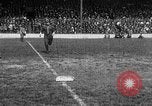 Immagine di Esercito Marina versus baseball a Anglo American Baseball League Londra Inghilterra Regno Unito, 1917, secondo 62 filmato di repertorio 65675072434