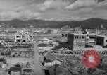 Immagine di edifici danneggiati dalla bomba atomica Hiroshima Giappone, 1946, secondo 8 filmato di repertorio 65675072451