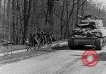 Standbild M36 Tank Destroyer Lubbecke Deutschland, 1945, aus Sekunde 7 historischem Filmmaterial Videoclip 65675072468