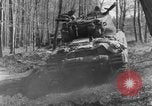 Standbild M36 Tank Destroyer Lubbecke Deutschland, 1945, aus Sekunde 44 historischem Filmmaterial Videoclip 65675072468