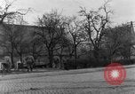 Standbild 334 Infanterie Regiment suchen für Scharfschützen in Deutschland Deutschland, 1945, aus Sekunde 15 historischem Filmmaterial Videoclip 65675072469