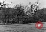 Standbild 334 Infanterie Regiment suchen für Scharfschützen in Deutschland Deutschland, 1945, aus Sekunde 17 historischem Filmmaterial Videoclip 65675072469