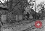 Standbild 334 Infanterie Regiment suchen für Scharfschützen in Deutschland Deutschland, 1945, aus Sekunde 25 historischem Filmmaterial Videoclip 65675072469