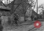 Standbild 334 Infanterie Regiment suchen für Scharfschützen in Deutschland Deutschland, 1945, aus Sekunde 29 historischem Filmmaterial Videoclip 65675072469