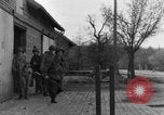 Standbild 334 Infanterie Regiment suchen für Scharfschützen in Deutschland Deutschland, 1945, aus Sekunde 58 historischem Filmmaterial Videoclip 65675072469
