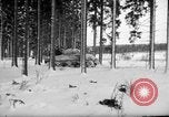 Standbild Deutschland Infanterie voraus Sankt Vith Belgien, 1945, aus Sekunde 18 historischem Filmmaterial Videoclip 65675072473