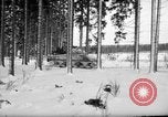 Standbild Deutschland Infanterie voraus Sankt Vith Belgien, 1945, aus Sekunde 20 historischem Filmmaterial Videoclip 65675072473