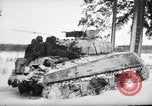 Standbild Deutschland Infanterie voraus Sankt Vith Belgien, 1945, aus Sekunde 25 historischem Filmmaterial Videoclip 65675072473