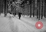 Standbild Deutschland Infanterie voraus Sankt Vith Belgien, 1945, aus Sekunde 51 historischem Filmmaterial Videoclip 65675072473