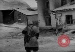 Immagine di Stati Uniti fanteria in anticipo Saint Vith Belgio, 1945, secondo 9 filmato di repertorio 65675072474