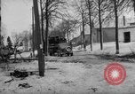 Immagine di Stati Uniti fanteria in anticipo Saint Vith Belgio, 1945, secondo 34 filmato di repertorio 65675072474