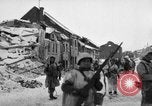 Immagine di Stati Uniti di fanti Saint Vith Belgio, 1945, secondo 12 filmato di repertorio 65675072475