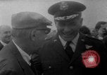 Standbild erste non stopp Atlantikflug Paris Frankreich, 1967, aus Sekunde 12 historischem Filmmaterial Videoclip 65675072477