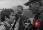 Standbild erste non stopp Atlantikflug Paris Frankreich, 1967, aus Sekunde 22 historischem Filmmaterial Videoclip 65675072477