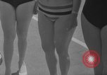 Standbild Großmütter Baden beauty contest New York City USA, 1967, aus Sekunde 9 historischem Filmmaterial Videoclip 65675072481
