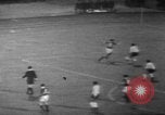 Standbild Fussballspiel Nürnberg Deutschland, 1967, aus Sekunde 32 historischem Filmmaterial Videoclip 65675072482