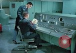 Standbild Befehl Lenksystem von Titan Missile United States USA, 1962, aus Sekunde 24 historischem Filmmaterial Videoclip 65675072500