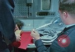 Standbild Befehl Lenksystem von Titan Missile United States USA, 1962, aus Sekunde 26 historischem Filmmaterial Videoclip 65675072500