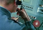 Standbild Führungssystems United States USA, 1962, aus Sekunde 59 historischem Filmmaterial Videoclip 65675072501