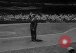Immagine di Yankees baseball Pitcher Whitey Ford si ritira New York City USA, 1967, secondo 13 filmato di repertorio 65675072506