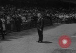 Immagine di Yankees baseball Pitcher Whitey Ford si ritira New York City USA, 1967, secondo 25 filmato di repertorio 65675072506