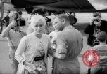 Standbild USA airmen West Deutschland, 1958, aus Sekunde 19 historischem Filmmaterial Videoclip 65675072510