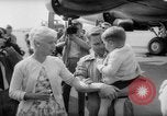 Standbild USA airmen West Deutschland, 1958, aus Sekunde 25 historischem Filmmaterial Videoclip 65675072510