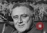Immagine di Il presidente Franklin Roosevelt alla guida della sua mano-auto controllata Hyde Park New York USA, 1936, secondo 25 filmato di repertorio 65675072517