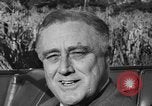 Immagine di Il presidente Franklin Roosevelt alla guida della sua mano-auto controllata Hyde Park New York USA, 1936, secondo 26 filmato di repertorio 65675072517