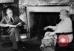 Immagine di Il presidente Franklin Roosevelt alla guida della sua mano-auto controllata Hyde Park New York USA, 1936, secondo 60 filmato di repertorio 65675072517