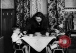 Immagine di Alfred M Landon Topeka Kansas USA, 1936, secondo 16 filmato di repertorio 65675072518