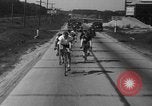 Standbild 60 Kilometer Fahrrad Rennen Chicago Illinois USA, 1936, aus Sekunde 30 historischem Filmmaterial Videoclip 65675072520