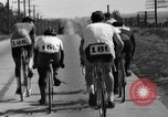 Standbild 60 Kilometer Fahrrad Rennen Chicago Illinois USA, 1936, aus Sekunde 34 historischem Filmmaterial Videoclip 65675072520
