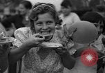 Immagine di La torta più grande Talent Oregon USA, 1936, secondo 26 filmato di repertorio 65675072521