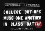 Standbild Universität get together New York City USA, 1936, aus Sekunde 9 historischem Filmmaterial Videoclip 65675072525