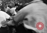 Standbild Universität get together New York City USA, 1936, aus Sekunde 16 historischem Filmmaterial Videoclip 65675072525