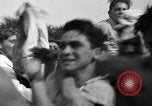 Standbild Universität get together New York City USA, 1936, aus Sekunde 21 historischem Filmmaterial Videoclip 65675072525