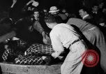 Standbild Universität get together New York City USA, 1936, aus Sekunde 28 historischem Filmmaterial Videoclip 65675072525