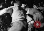 Standbild Universität get together New York City USA, 1936, aus Sekunde 29 historischem Filmmaterial Videoclip 65675072525