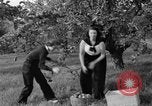 Standbild Junge Frauen Landwirte New Hebron Mississippi USA, 1936, aus Sekunde 13 historischem Filmmaterial Videoclip 65675072526