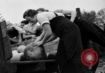 Standbild Junge Frauen Landwirte New Hebron Mississippi USA, 1936, aus Sekunde 37 historischem Filmmaterial Videoclip 65675072526