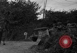 Standbild US4th Armored Division in Operation Cobra in Zweiten Weltkrieg Periers Frankreich, 1944, aus Sekunde 13 historischem Filmmaterial Videoclip 65675072546