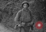 Standbild US4th Armored Division in Operation Cobra in Zweiten Weltkrieg Periers Frankreich, 1944, aus Sekunde 42 historischem Filmmaterial Videoclip 65675072546
