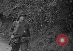 Standbild US4th Armored Division in Operation Cobra in Zweiten Weltkrieg Periers Frankreich, 1944, aus Sekunde 44 historischem Filmmaterial Videoclip 65675072546