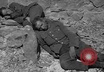 Immagine di Prigionieri tedeschi custodito da noi parlamentari durante la seconda guerra mondiale Periers Francia, 1944, secondo 26 filmato di repertorio 65675072547